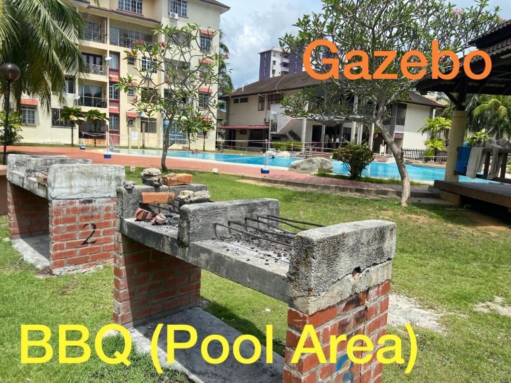 Smilez Homestay H102 & A306 At Pd Perdana Kondo Resort Port Dickson Zewnętrze zdjęcie